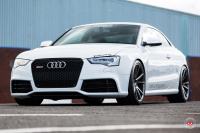   Vossen: Audi RS5   Vossen VPS-301