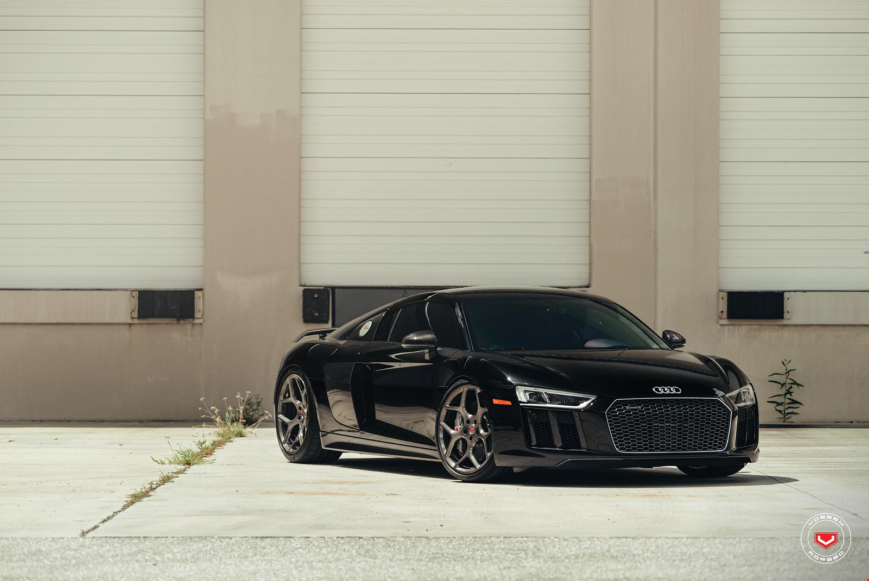 Audi R8   CG205