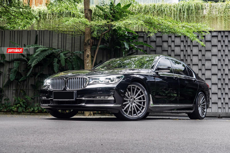 BMW 7 Series    VFS2