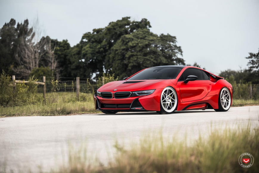 BMW i8   LC109T