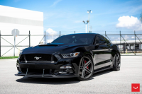   Vossen: Ford Mustang   Vossen CV5
