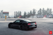   Vossen: Ford Mustang   Vossen VFS-5