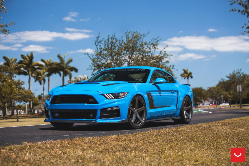 Ford Mustang   CV3-R