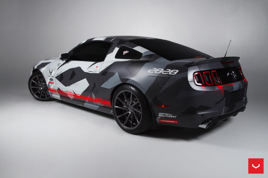 Ford Mustang   CVT