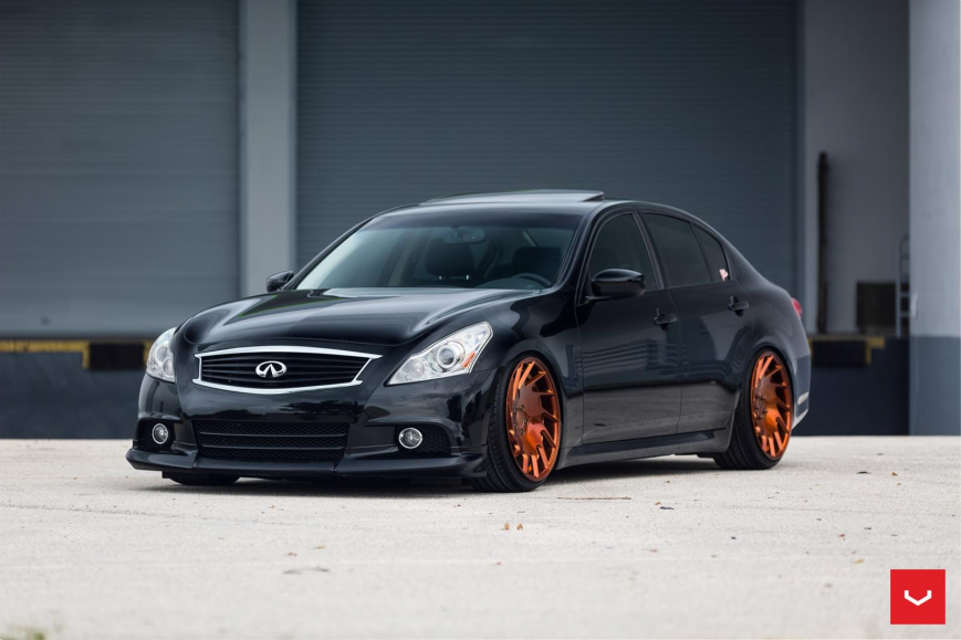 Infiniti G37   VLE1