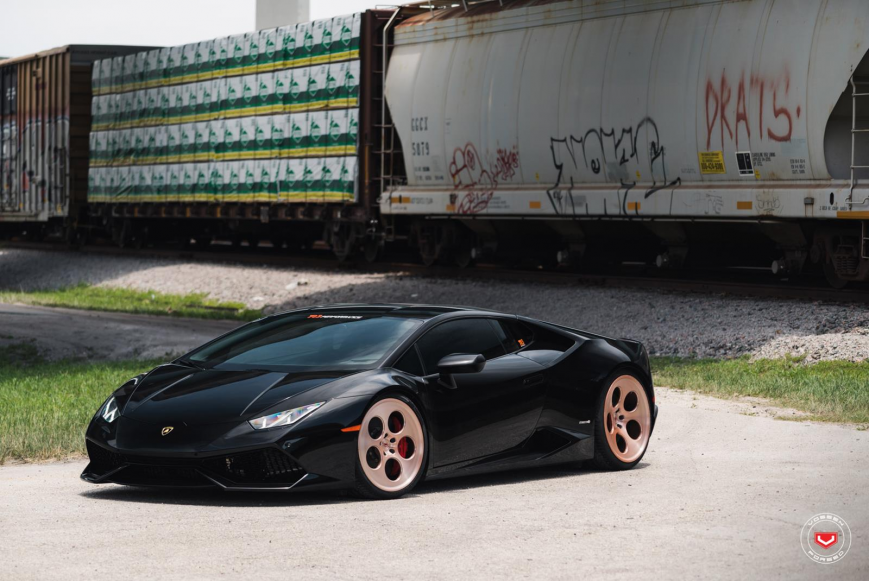 Lamborghini Huracan   LC103