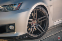   Vossen: Lexus ISF   Vossen HC-1
