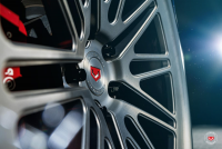 ���� ������� Vossen: Lexus RCF �� ������ Vossen LC-107