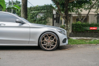 Фото галерея Vossen: Mercedes C-Class на дисках Vossen CG-205