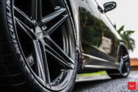 ���� ������� Vossen: Mercedes CLS �� ������ Vossen VFS-6