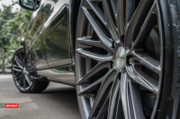   Vossen: Mercedes E-Class   Vossen VFS4