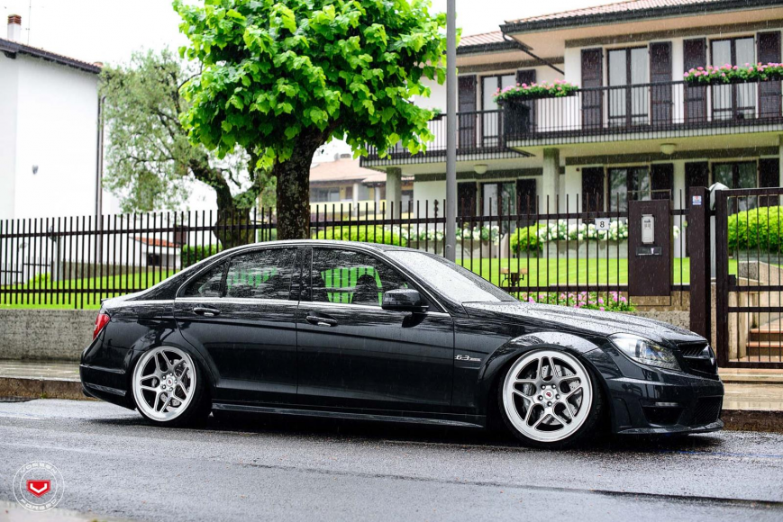 Mercedes Benz C Class   LC104
