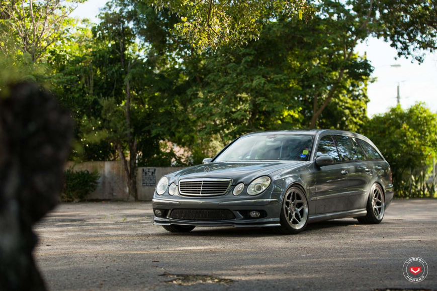 Mercedes Benz E Class   LC104