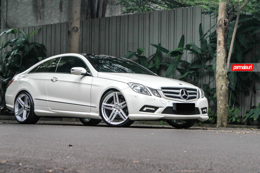 Mercedes Benz E Class   VFS5