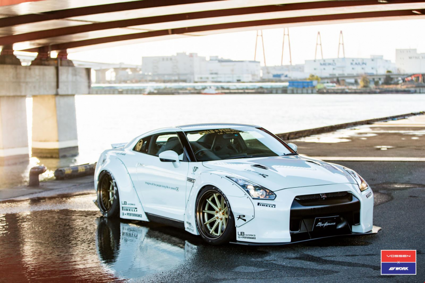 Nissan GTR   VWS1