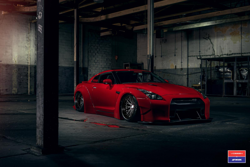 Nissan GTR   VWS2