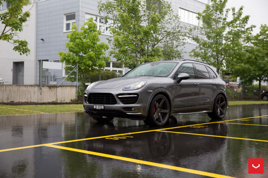 Porsche Cayenne   CV3-R