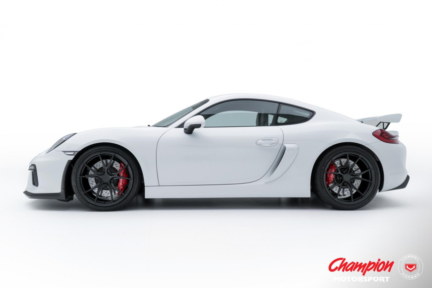 Porsche GT4   