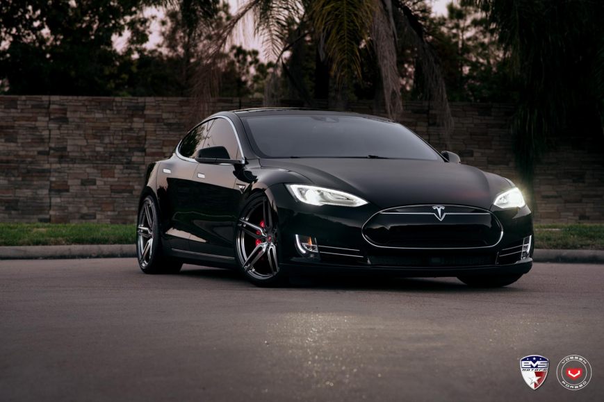 Tesla Model S   HC-1