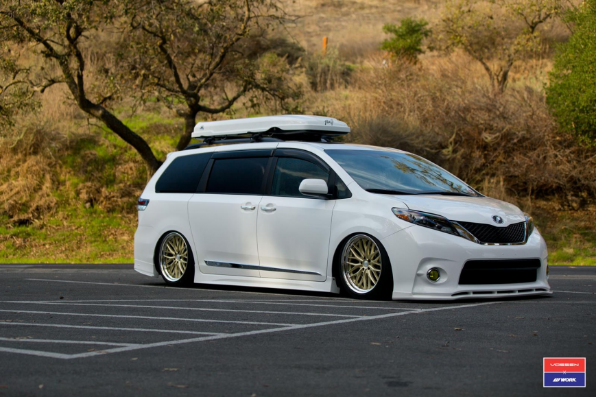 Toyota Sienna   VWS2