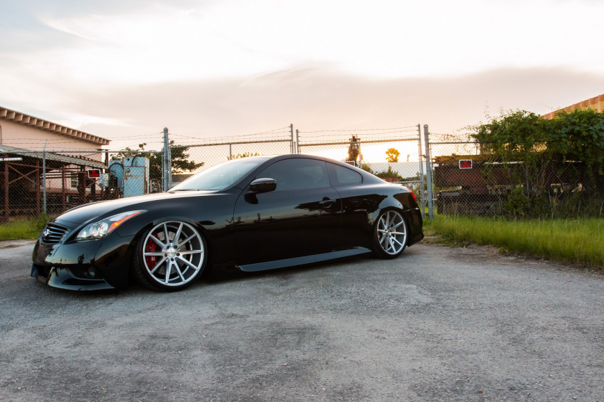 Infiniti G37   VFS1