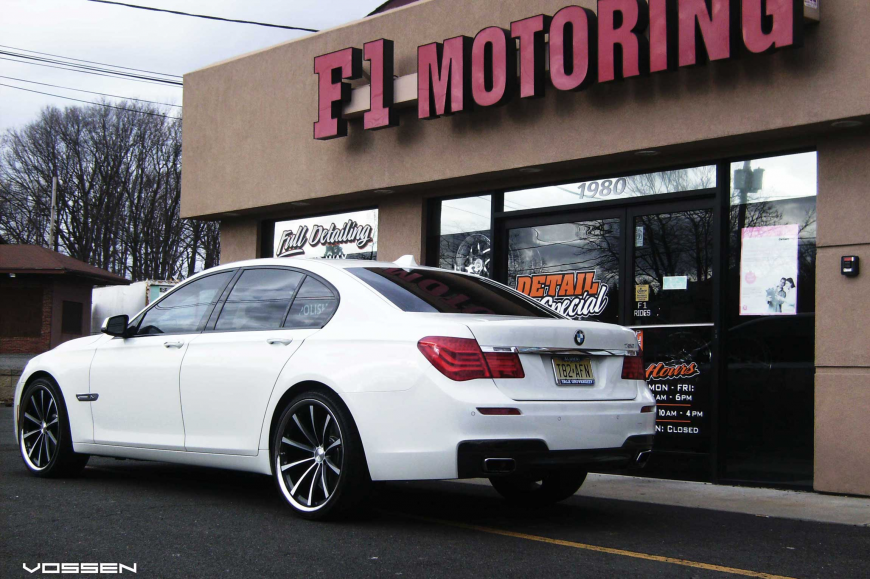 BMW 7 Series   VVSCV1