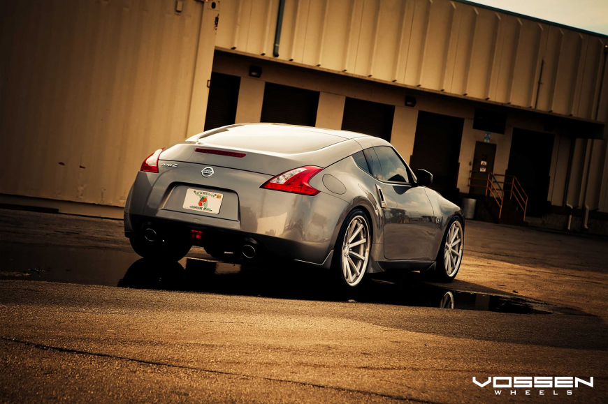 Nissan 370Z   VVSCV1