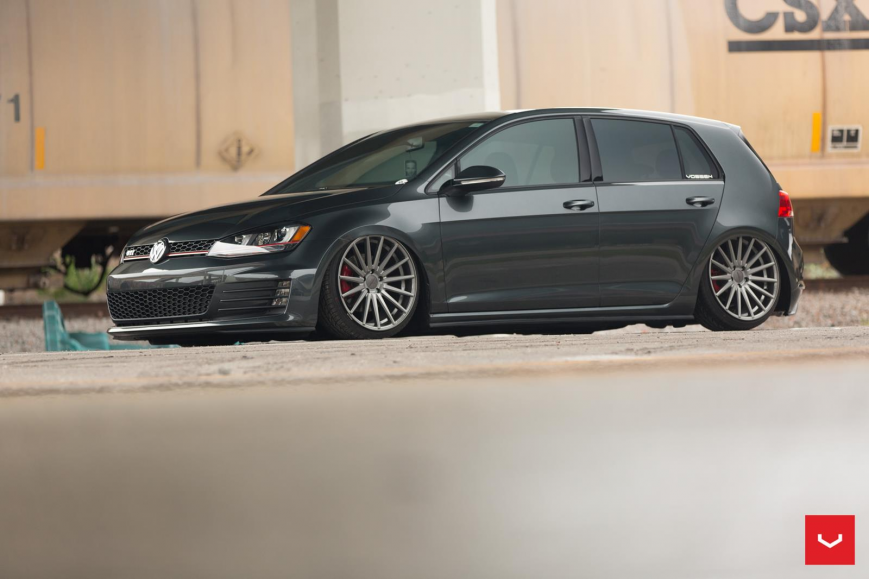 Volkswagen Golf   VFS2