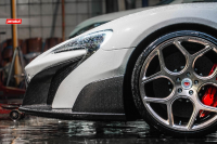 Фото галерея Vossen: McLaren 675LT на дисках Vossen CG-205